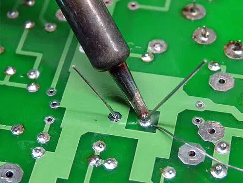 How to Solder Electronic Components Together