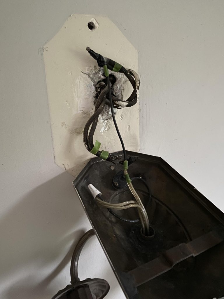 Is White Or Black Ground in Home Electronics