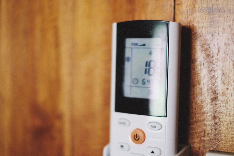 How an Electronic Home Thermostat Works: Ultimate Guide Explained